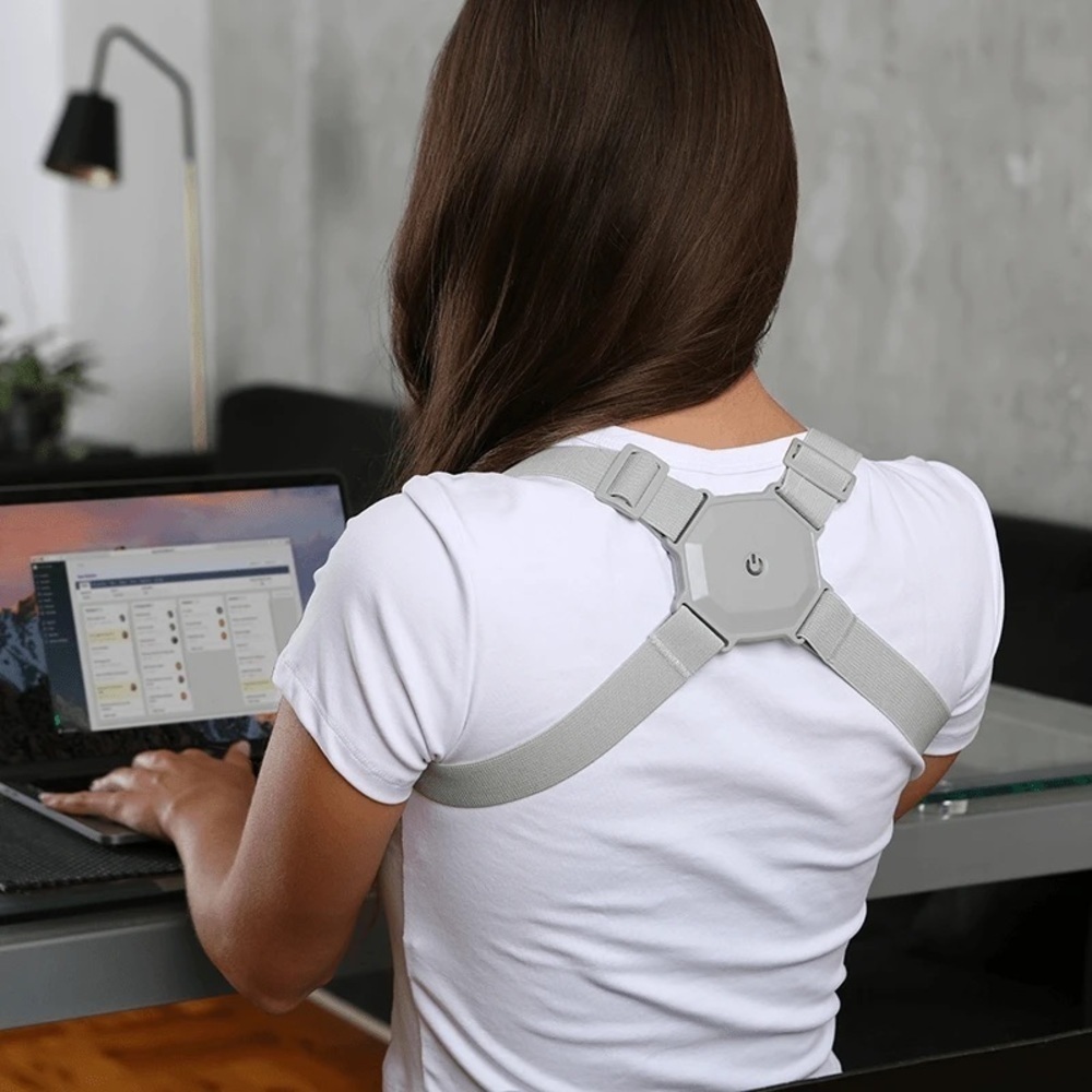 NEW Bluzen Smart Posture Corrector